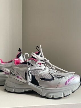 Axel Arigato Marathon Sneakers